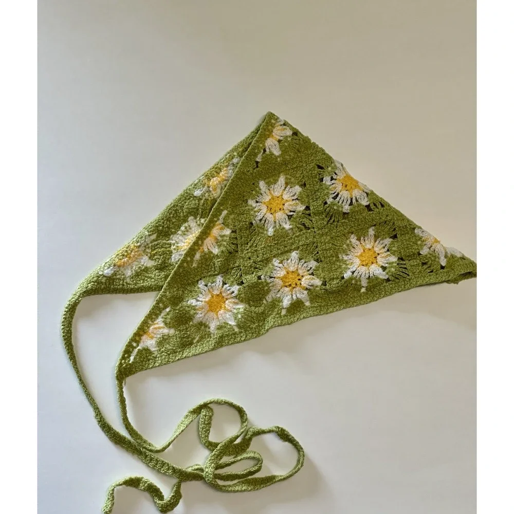 Crochet Daisy Hair Bandana Green Floral Headscarf Kerchief Cottagecore Boho Tie